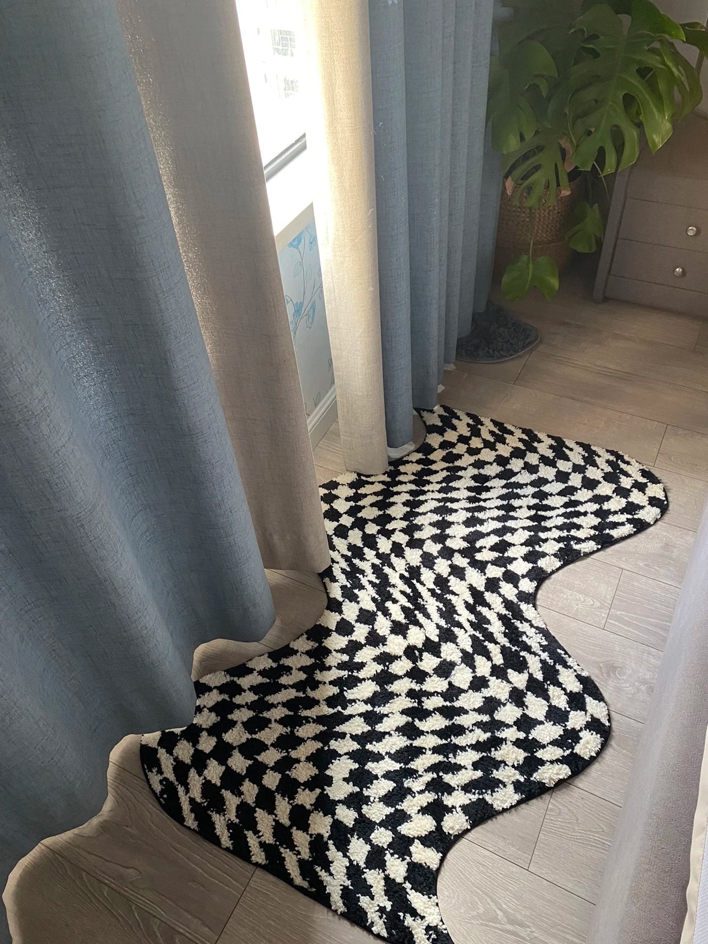Wavy Check Rug