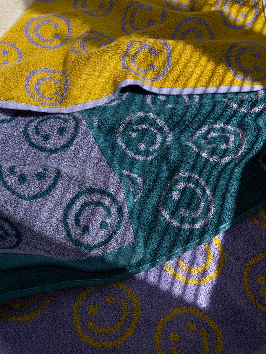 2pc Smiley Bath Towels